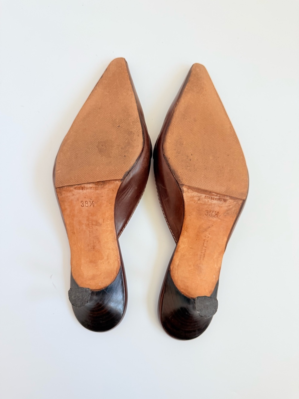 Vintage Manolo Blahnik Brown Croc Embossed Leather Mule Kitten Heels EU 38.5 - Picture 7 of 7
